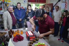 From amateur to professional: EU4Business support transforms one man's souvenir production in Goris